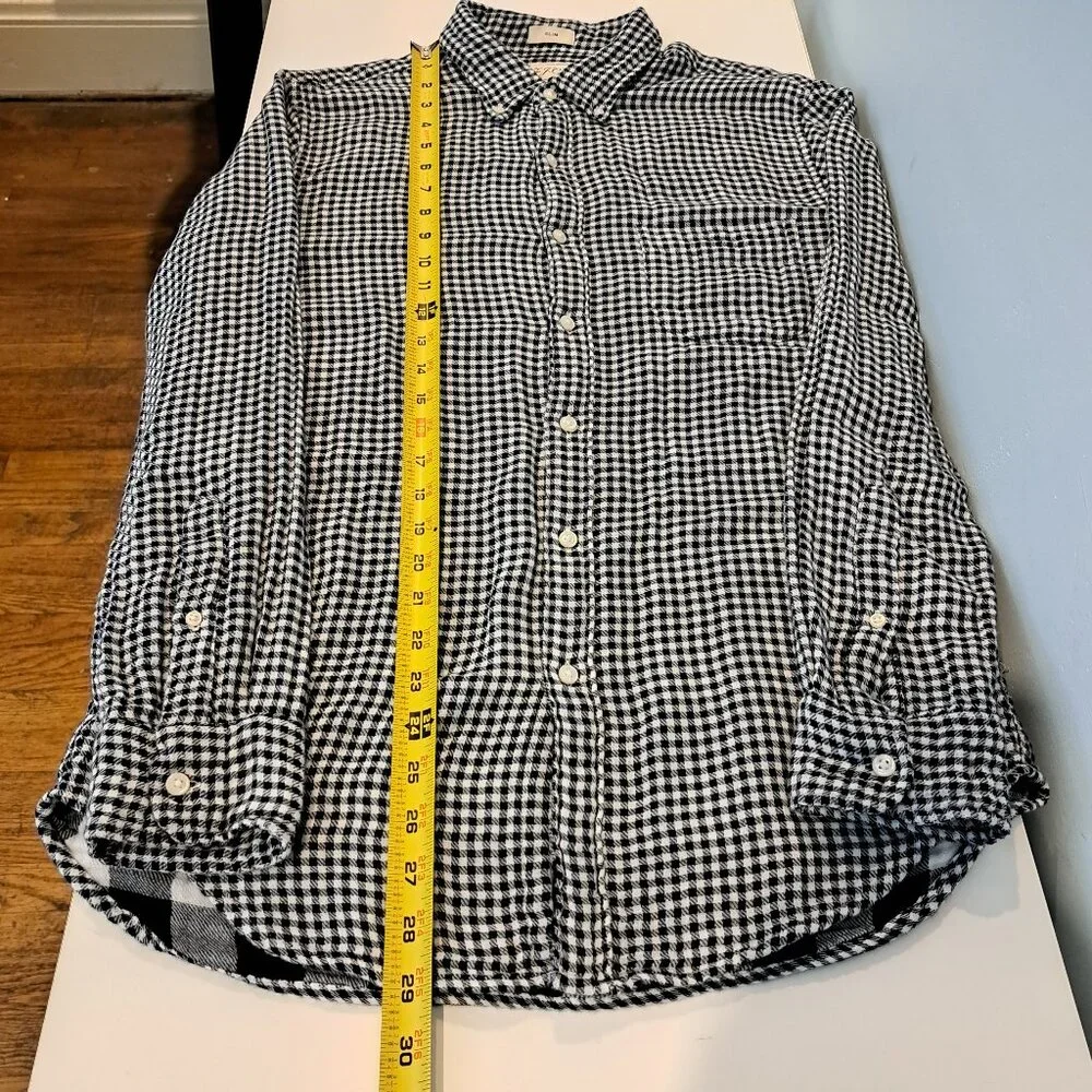 J. Crew Men's Medium Slim Fit Double-Weave Button Down Shirt Style #AY988 - Picture 13 of 15